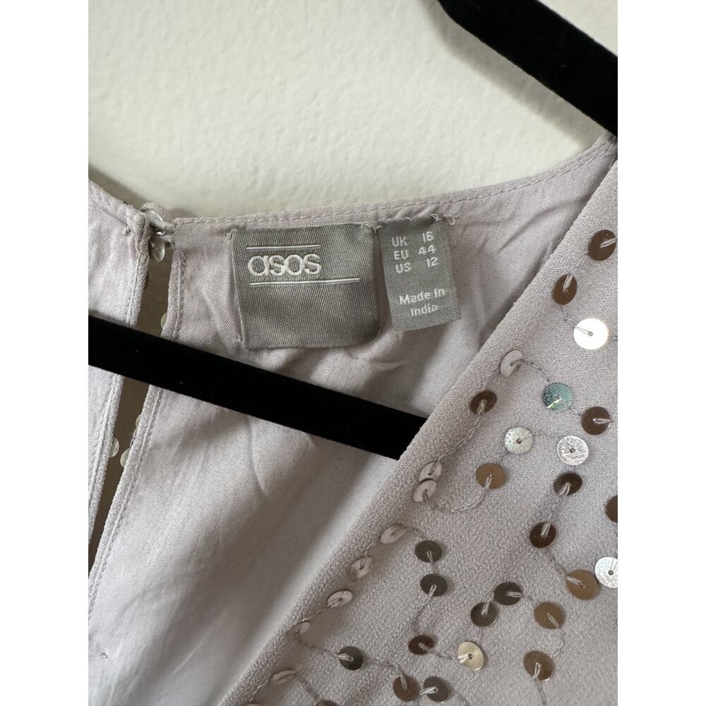 ASOS Design Nude Sequin Midi Dress Batwing Sleeve Front Slit Plunging Neck SZ 12 - Picture 4 of 13